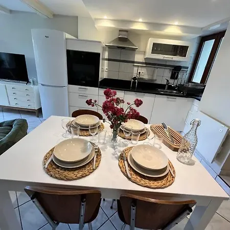 Nyaraló Maison De Village