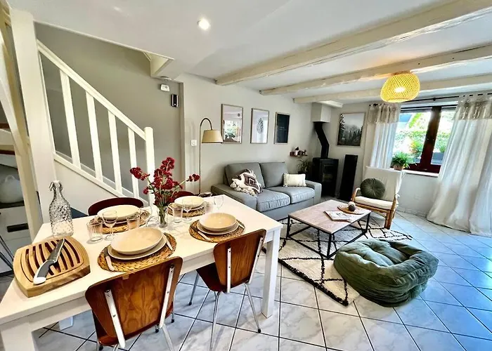 Maison De Village Messery